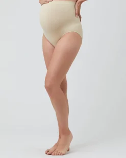 Seamless Brief Natural